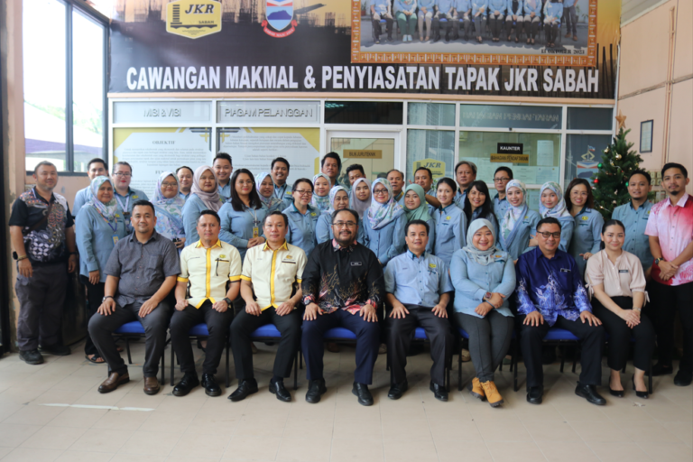 Screenshot 2023-12-18 125247