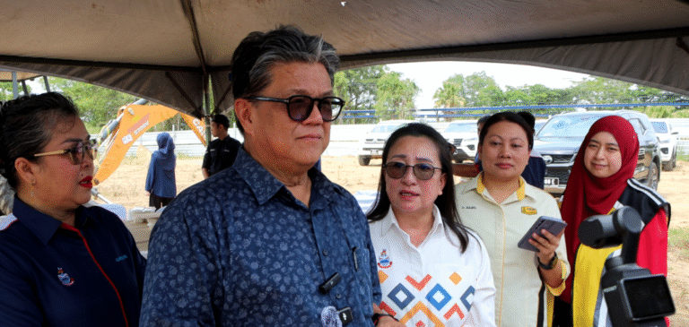 Screenshot 2025-10-08 130213